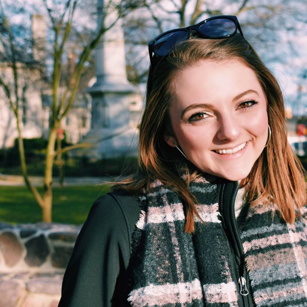 Meet your Posher, Jess